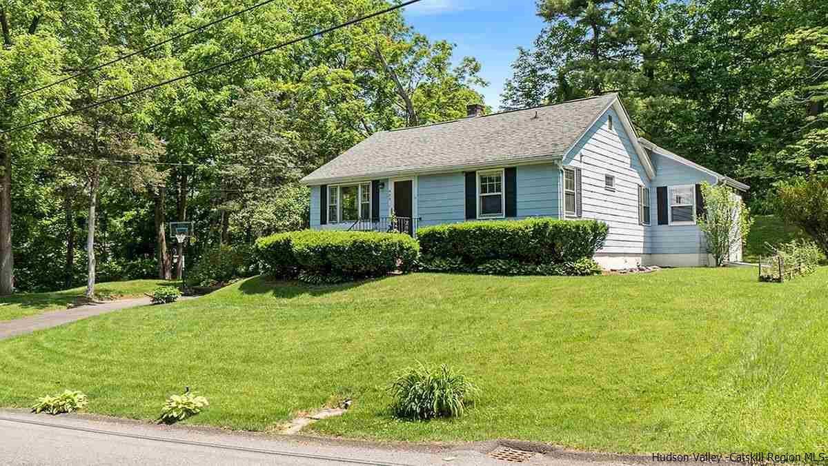 409 Mountain View, Hurley
